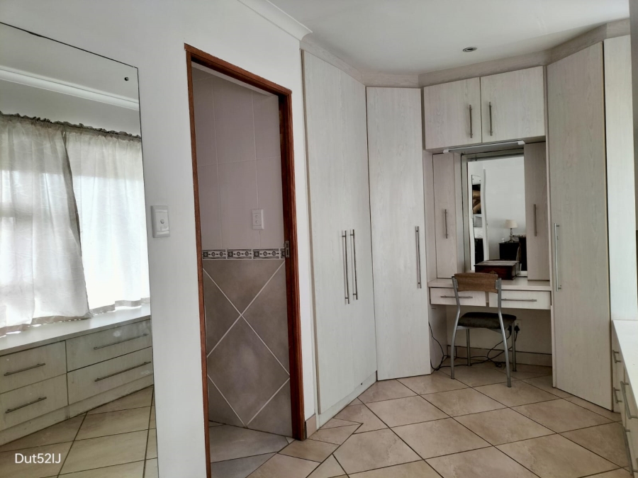 4 Bedroom Property for Sale in Tergniet Western Cape